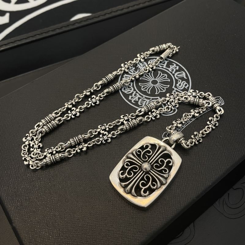 Ch*0me He**ts necklaces